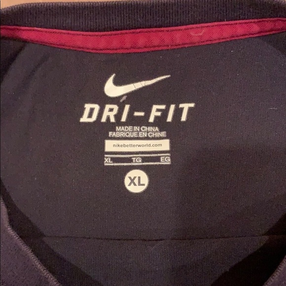 Men’s Nike T-shirt, xl - Picture 3 of 6